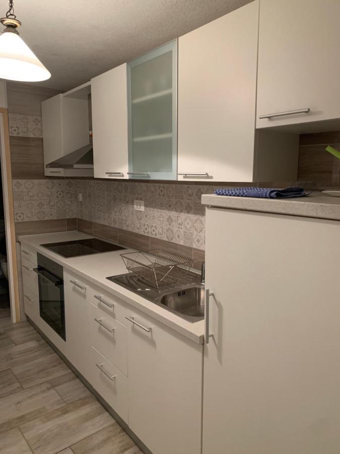 Apartman Annamaria Cres Εξωτερικό φωτογραφία