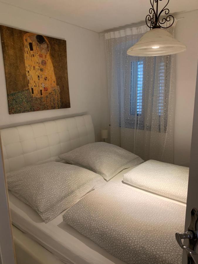 Apartman Annamaria Cres Εξωτερικό φωτογραφία